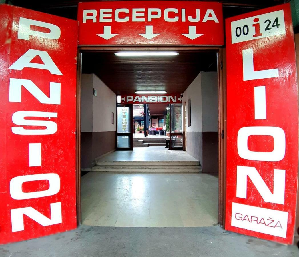 Hostel Pansion Lion Sarajevo Exterior photo